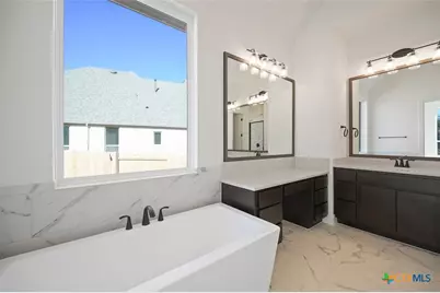 121 Cherokee Sedge Path, San Marcos, TX 78666 - Photo 18