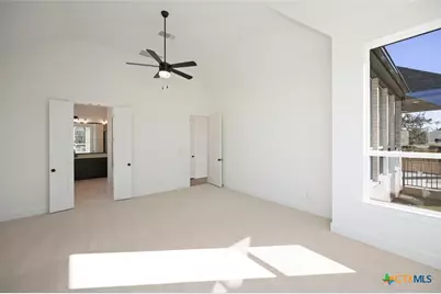 121 Cherokee Sedge Path, San Marcos, TX 78666 - Photo 10