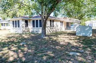 153 W Fm 884, Weesatche, TX 77993 - Photo 28