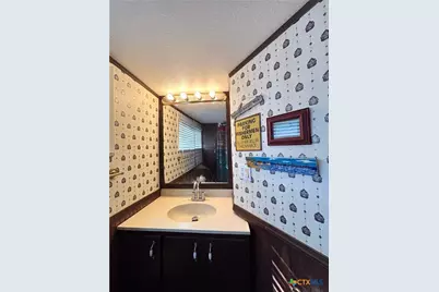 307 N 12th, Port O'Connor, TX 77982 - Photo 30