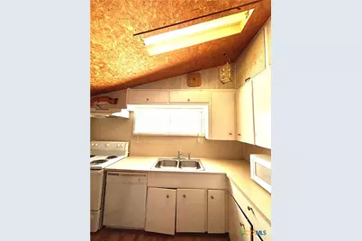 307 N 12th, Port O'Connor, TX 77982 - Photo 16