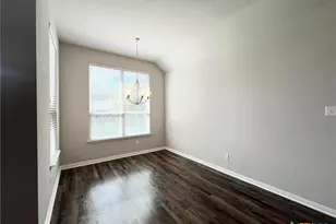 5318 Lancaster Dr, Belton, TX 76513 - Photo 8