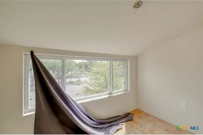 116 S Cypress Avenue, Luling, TX 78648 - Photo 28