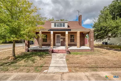 116 S Cypress Avenue, Luling, TX 78648 - Photo 1