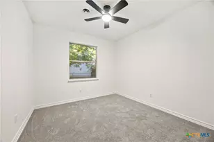 1002 Houston St, Killeen, TX 76541 - Photo 16