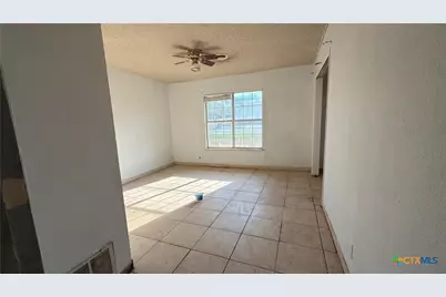218 Graham Road, Kenedy, TX 78119 - Photo 18