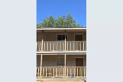 203 S Mitchell Street #4, San Marcos, TX 78666 - Photo 2