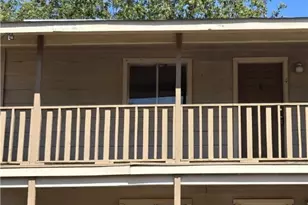 203 S Mitchell St, San Marcos, TX 78666 - Photo 2