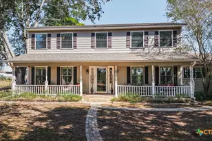 1439 Dagg Rd, Yoakum, TX 77995 - Photo 1