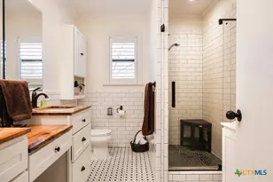 1439 Dagg Rd, Yoakum, TX 77995 - Photo 22