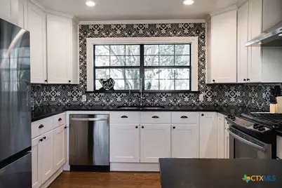 1439 Dagg Road, Yoakum, TX 77995 - Photo 12