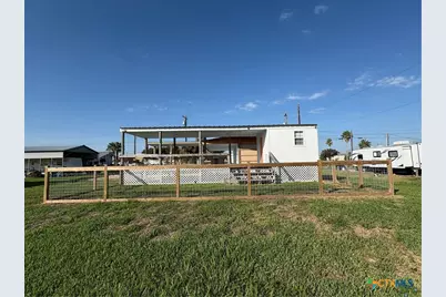 109 S Washington Boulevard, Port O'Connor, TX 77982 - Photo 22