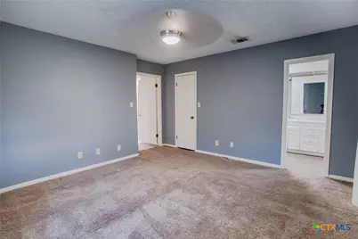 503 Sherwood Drive, Victoria, TX 77901 - Photo 16