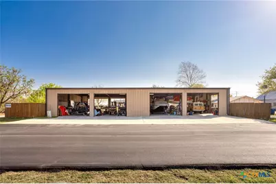 1448 State Highway 46, New Braunfels, TX 78130 - Photo 20