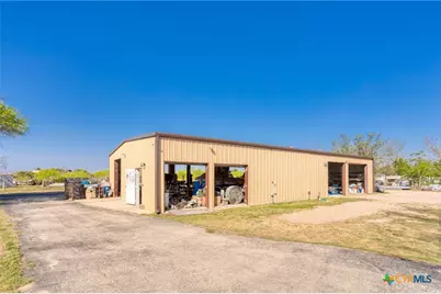 1448 State Highway 46, New Braunfels, TX 78130 - Photo 24
