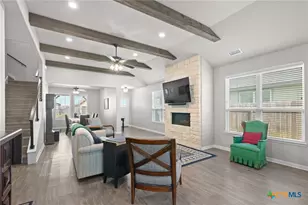 209 Flint Rock Ct, Victoria, TX 77904 - Photo 10