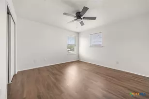 230 San Felipe Dr, Kyle, TX 78640 - Photo 16