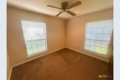 1904 N Harding Avenue, Cameron, TX 76520 - Photo 12