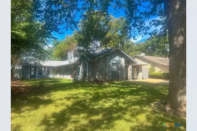 1904 N Harding Avenue, Cameron, TX 76520 - Photo 1