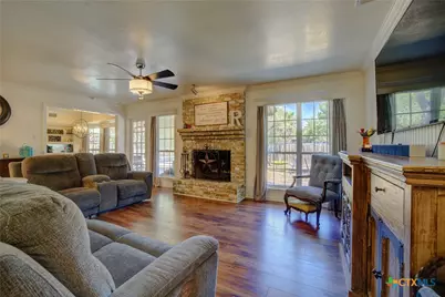 310 Stoneham Circle, Seguin, TX 78155 - Photo 10