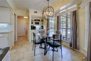 310 Stoneham Cir, Seguin, TX 78155 - Photo 16