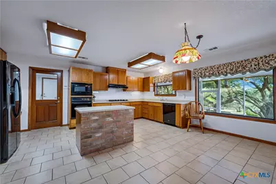 28084 Delafield Drive, New Braunfels, TX 78132 - Photo 18