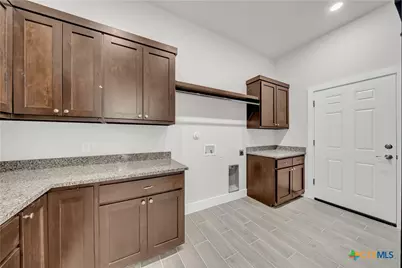 1585 Private Road 2771, Mico, TX 78056 - Photo 8