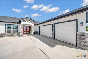 1585 Private Rd 2771, Mico, TX 78056 - Photo 2