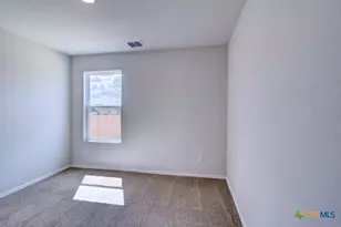 11210 Prairie Lndg, Converse, TX 78109 - Photo 8