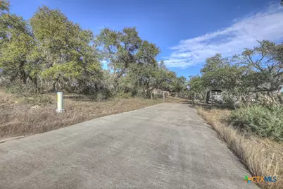 1022 Ranger Ridge, New Braunfels, TX 78132 - Photo 2
