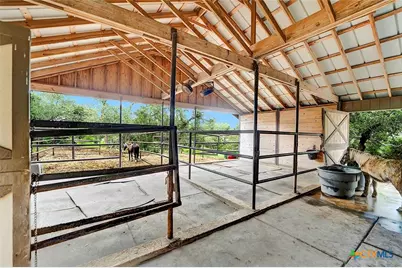 1022 Ranger Ridge, New Braunfels, TX 78132 - Photo 6