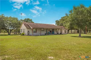 104 Deer Trail Ln, Goliad, TX 77963 - Photo 2