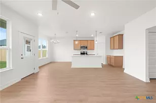 2206 Healy Dr, Temple, TX 76502 - Photo 4