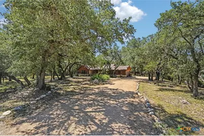611 Mountain Crest Drive, Wimberley, TX 78676 - Photo 2