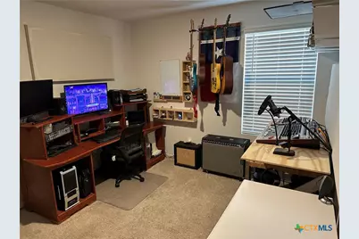 302 N Richland Drive, Lockhart, TX 78644 - Photo 14