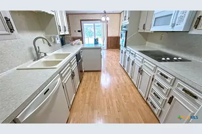 1002 Bleu Spur, Copperas Cove, TX 76522 - Photo 6