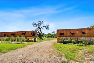 397 Private Rd 3072, Lampasas, TX 76550 - Photo 2