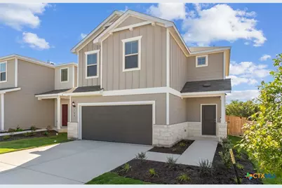 109 Green Berets Bend, Jarrell, TX 76537 - Photo 2