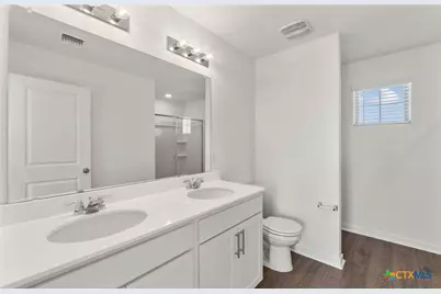 109 Green Berets Bend, Jarrell, TX 76537 - Photo 12