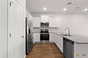 1218 LEXINGTON Dr, Copperas Cove, TX 76522 - Photo 4