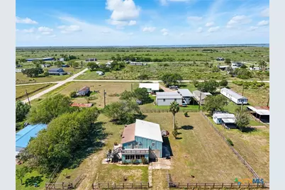 488 Alamo Beach Avenue, Port Lavaca, TX 77979 - Photo 4