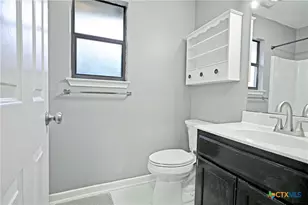 30 Dakota Cir, New Braunfels, TX 78130 - Photo 16