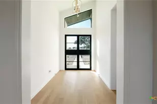 1126 Vintage Way, New Braunfels, TX 78132 - Photo 4