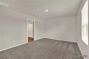 400 Wild Goose Dr, Luling, TX 78648 - Photo 16