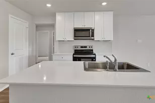 402 Wild Goose Dr, Luling, TX 78648 - Photo 6