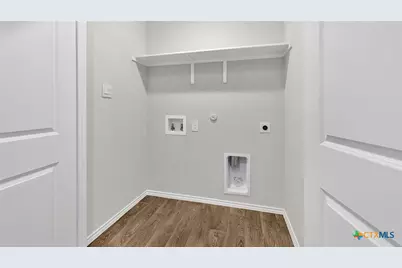 402 Wild Goose Drive, Luling, TX 78648 - Photo 14