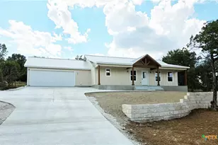 684 Appaloosa Dr, Fischer, TX 78623 - Photo 2