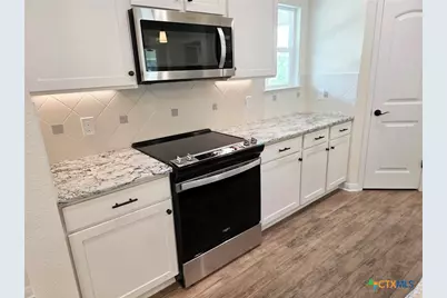 684 Appaloosa Drive, Fischer, TX 78623 - Photo 8