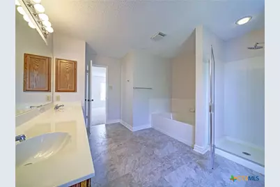 8414 Park Olympia, Universal City, TX 78148 - Photo 30
