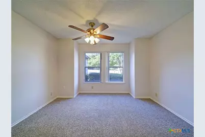8414 Park Olympia, Universal City, TX 78148 - Photo 8